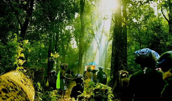ഭക്തിയുടെ ശംഖൊലി മുഴക്കികൊണ്ട് വീണ്ടും ഒരു വൃശ്ചികമാസം കടന്നുവരുന്നു, ഭക്തിയുടെ ശരണമന്ത്രങ്ങളാല്‍ മണ്ഡലപുലരികള്‍ വിടരുന്നു !