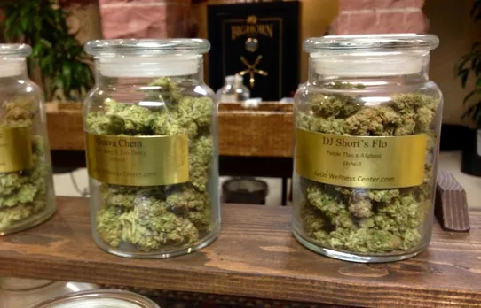 കഞ്ചാവ് ഉല്‍പന്നങ്ങള്‍ വില്‍പനക്ക് അനുമതി ലഭിച്ച ആദ്യ ദിനം ചിക്കാഗൊയില്‍ വിറ്റഴിഞ്ഞത് 3.2 മില്യണ്‍ ഡോളര്‍