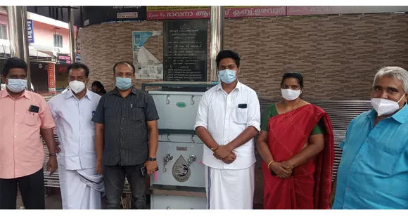 ഉഴവൂർ ടൗണിൽ പൊതുജനങ്ങൾക്ക് ഉപയോഗിക്കാൻ വാട്ടർ പ്യൂരിഫൈർ സ്ഥാപിച്ചു