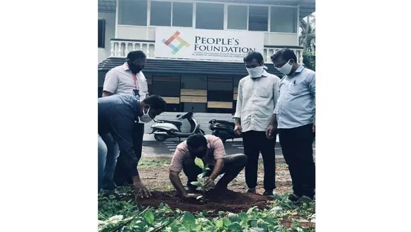 പീപ്പിൾസ് ഫൗണ്ടേഷനും ഇൻഫാഖും ചേർന്ന് 50000 വൃക്ഷതൈകൾ നടും
