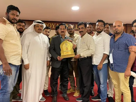 അഷ്‌റഫ് നെയ്തല്ലൂരിന്‌ പൊന്നാനി കൾച്ചറൽ വേൾഡ് ഫൗണ്ടേഷൻ  യാത്രയയപ്പ് നല്‍കി