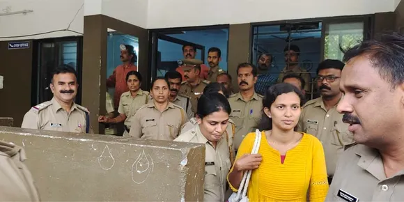 വിദ്യയെ മണ്ണാർക്കാട് സെഷൻ കോടതിയിൽ ഹാജരാക്കി