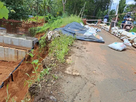 ചേർപ്പുങ്കൽ പാലം; നിർമ്മാണം നേരിട്ട് ചീഫ് എഞ്ചിനീയർ വിലയിരുത്തുമെന്ന് മന്ത്രി റിയാസ്. മന്ത്രിയെ നേരിൽക്കണ്ട് ഗുരുതരാവസ്ഥ ബോധ്യപ്പെടുത്തി ജോസ് കെ. മാണിയും തോമസ് ചാഴികാടനും പാലാ രൂപതാ പ്രതിനിധിയും