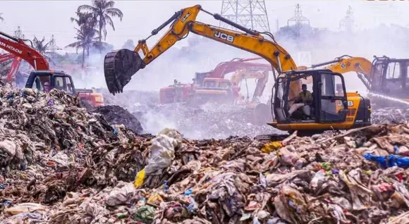 ബ്രഹ്മപുരം തീപിടുത്തം; അന്വേഷണം അട്ടിമറിച്ചു, കരാർ കമ്പനികൾക്ക് എതിരെ നടപടിയില്ല