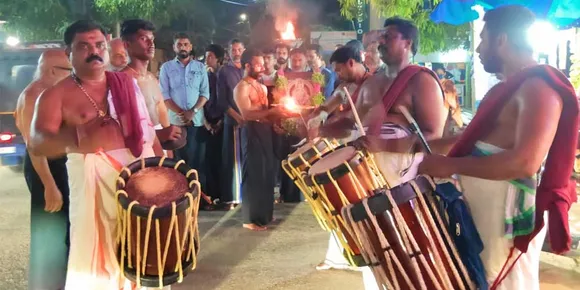 അയ്യപ്പസേവാസംഘം വെസ്റ്റ്ഹിൽ ശാഖയുടെ ആഭിമുഖ്യത്തിൽ വെസ്റ്റ്ഹിൽ അയ്യപ്പമഠത്തിൽ കർപ്പൂരാഴി മഹോത്സവം സംഘടിപ്പിച്ചു