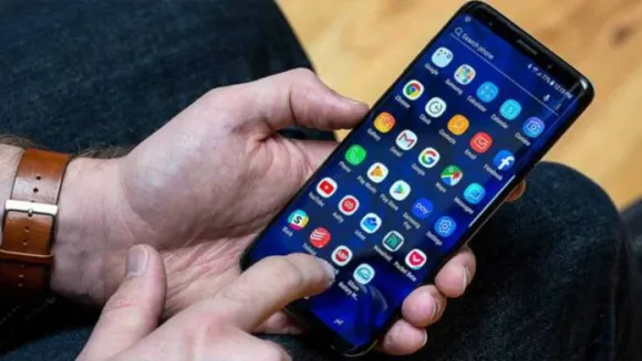 നിരോധിച്ച ചൈനീസ് ആപ്പുകൾ വീണ്ടും പ്ലേസ്റ്റോറിൽ ലഭ്യം; അന്വേഷണം ഊർജ്ജിതമാക്കി കേന്ദ്രം