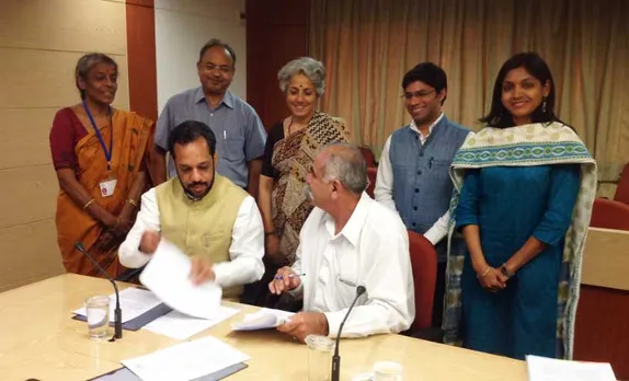 Indian Council of Medical Research with CEEW launches ‘Solar for Healthcare’ Initiative
