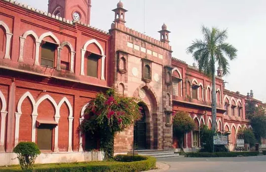 CleanMax Installs 1.5MW Rooftop Solar Power Plant at AMU