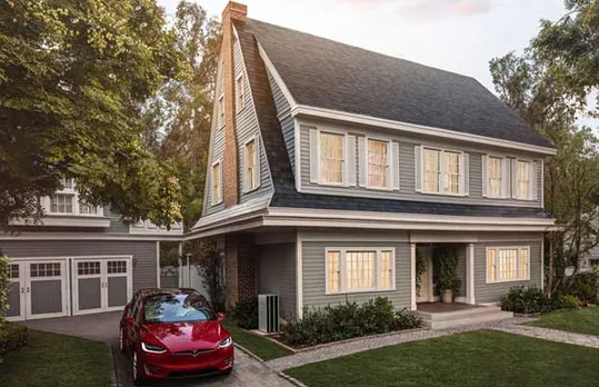 Electric car maker Tesla starts selling solar roof