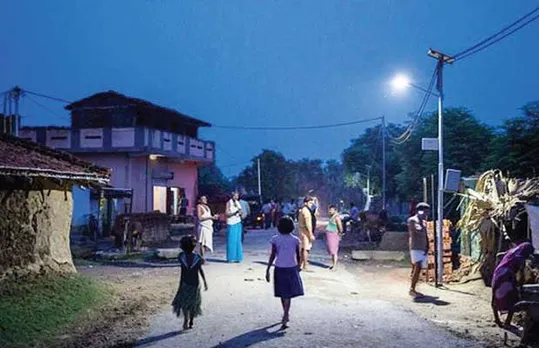 Solar street lights