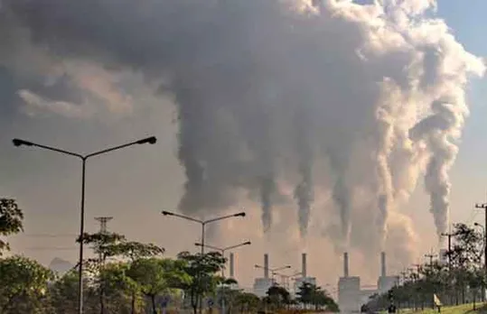 Progress in Solar Energy Sector Helped India Cut Greenhouse Gas Emissions in 2017: Report