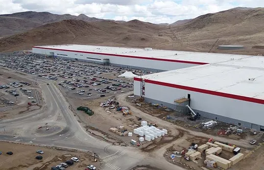 Tesla’s Gigafactory 1 to Run Totally on Solar Energy