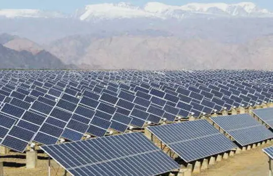 jsw energy solar power plans