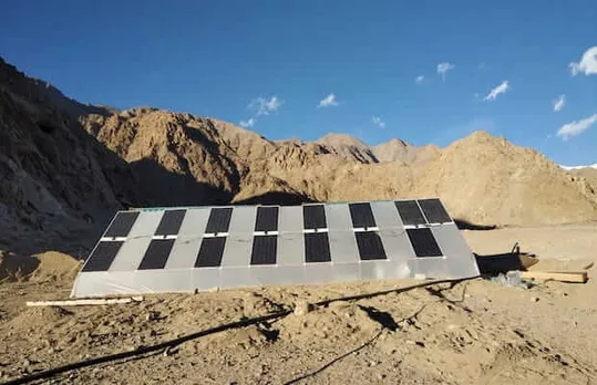 waaree-solar-csr