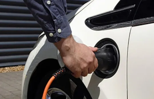 EESL, BSNL to Install 100 Public EV Charging Stations in Punjab