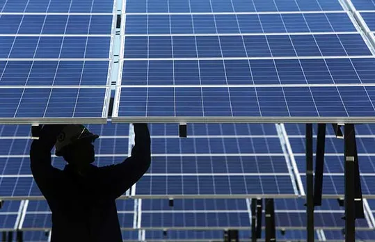 Factors Rs 2/kWh Solar Tariff