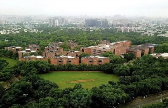 IIM Ahmedabad Tenders for Grid-Tied Rooftop Solar Plants
