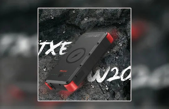OUTXE W20 Solar Power Bank