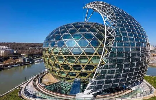 BiPV