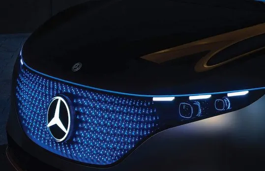 Mercedes-Benz and CATL Expand Partnership on EV Battery Technology