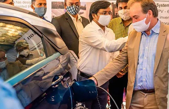Vikram Solar Modules power IISc and GreenEnco’s Zero-Emission EV Charging Station