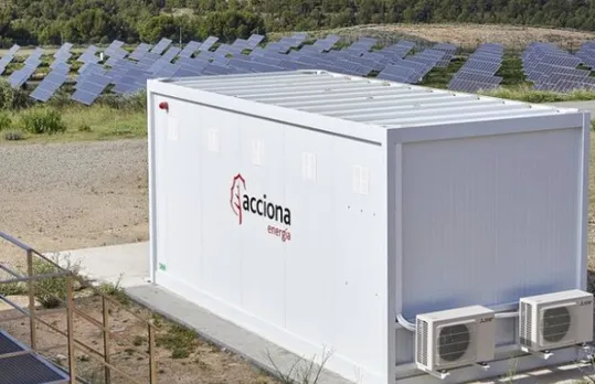 Acciona Recycles Nissan's Car Batteries to Store Solar Energy in Spain