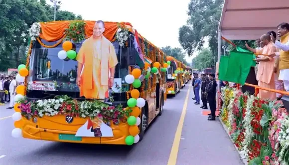 Yogi Adityanath Launches 42 E-Buses In Lucknow & Kanpur