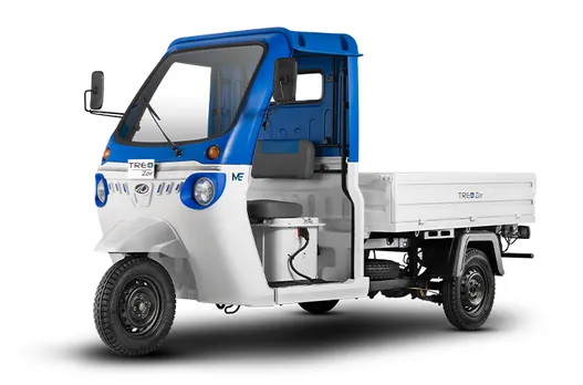 Amplus Solar Adds Mahindra's Three-Wheeler EV Zor Grand To Mobility Fleet