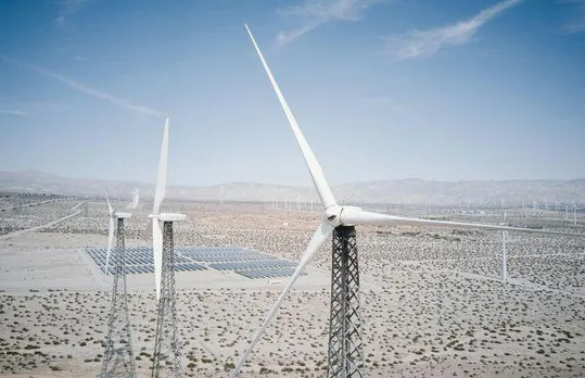 Hybrid Onshore Wind And Solar Could Cut LCOH To US$4.3/kg H2 by 2030