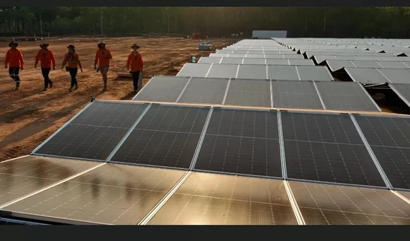 GUVNL Procures 500 MW With Competitive Tariffs in Grid-Connected Solar Power Expansion