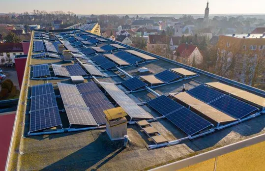 NTPC Awards JSW Neo 300 MW Of 1 GW Hybrid Power Project