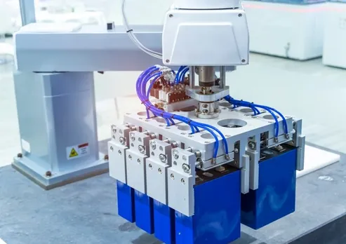 Mahanagar Gas ties up with IBC for battery cell manufacturing