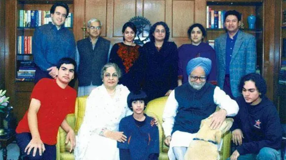manmohan singh family