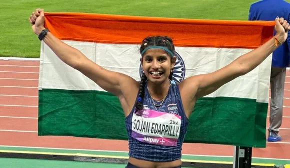 https://english.jagran.com/sports/asian-games-2023-ancy-sojan-edappilly-clinches-silver-in-womens-long-jump-4x400-mixed-relay-team-wins-silver-10104500