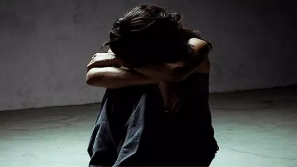 ncrb suicide rate housewives daily wagers