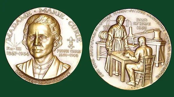 marie curie bronze medal female academicians receive less awards