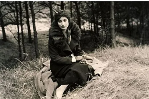 Female spies