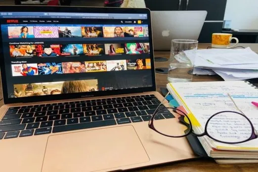 woman lost her laptop ,dost for life ,Laptop college student