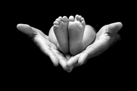 newborn rescued chennai drain, female infant mortality rate