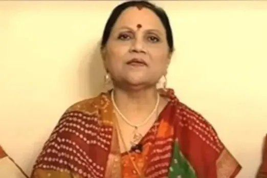 Maya Govind best songs, Maya Govind Passes Away, Twitter Pays Tribute To Maya Govind