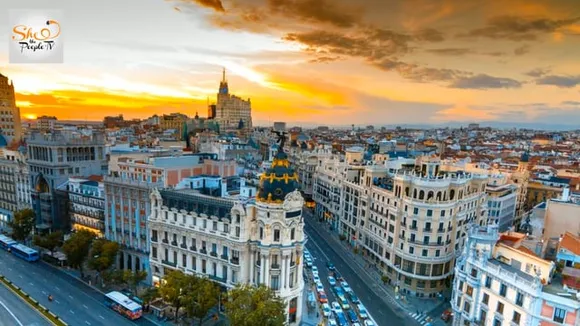7 Things They Didn't Tell You About Travelling to Spain