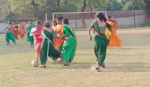 Gwalior Women Play Football In Saree