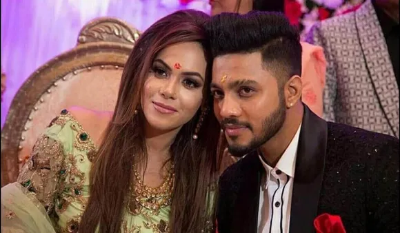 who is komal vohra