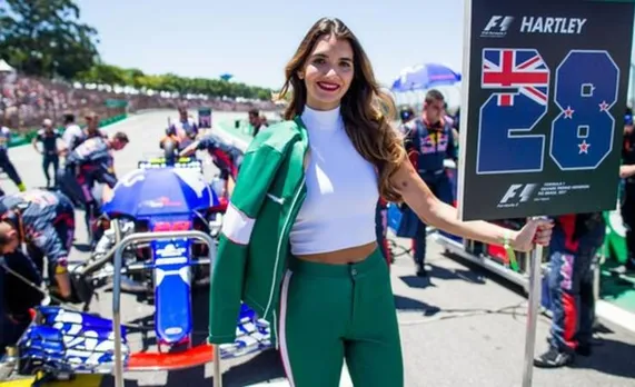 F1 Stops Using 'Grid Girls'