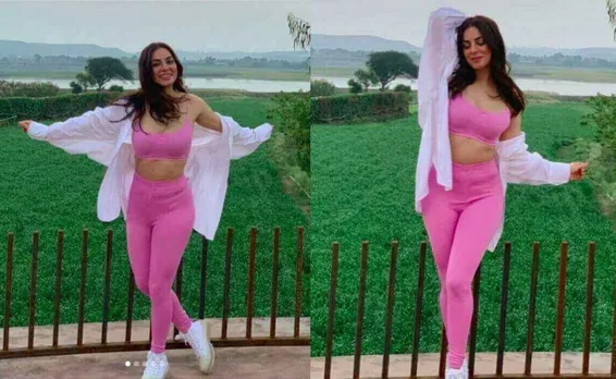 Shraddha Arya holiday