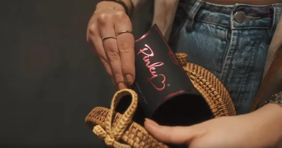 Period Glove