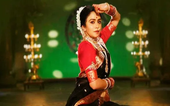 Amruta khanvilkar films