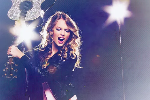 Taylor Swift gives it back to Kanye West