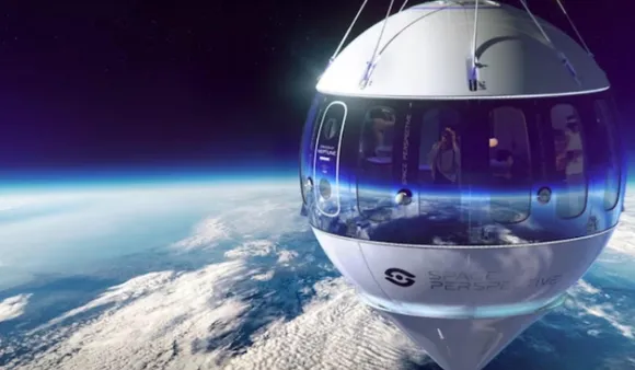 Wedding In Spaceship Neptune Flight