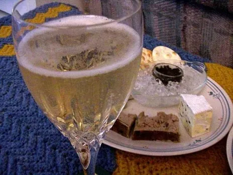 champagne caviar